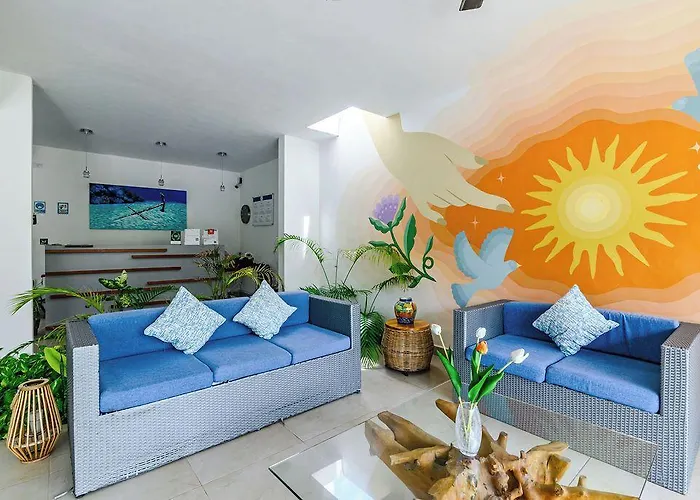 Vela's Ocean Front 3*