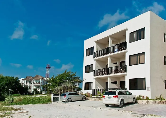 Vela's Ocean Front 3*