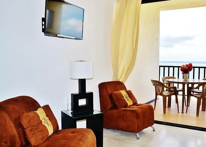 Vela's Ocean Front 3*
