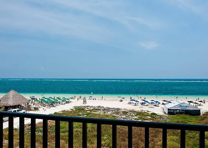 Vela's Ocean Front Aparthotel